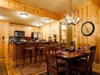 Red Stag Lodge By Utopian Lvh Park City Exteriör bild